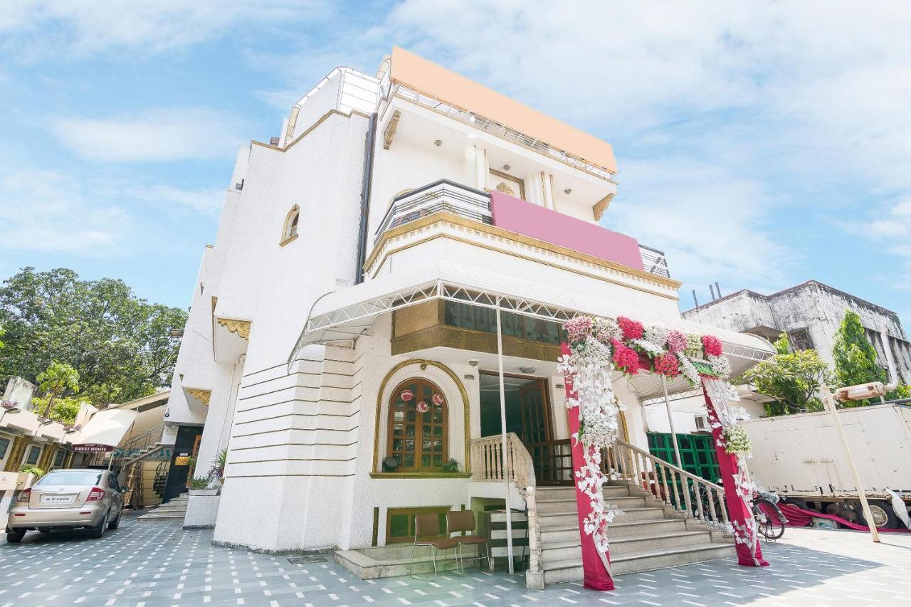 Oyo 14245 Amitabh Guest House 뉴델리 외부 사진